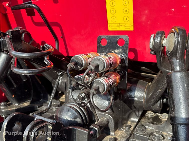 image for item EG5808 2021 Mahindra 6075 PST MFWD tractor