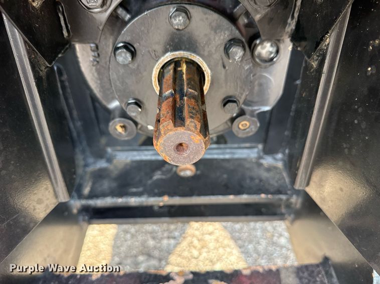 image for item EG5808 2021 Mahindra 6075 PST MFWD tractor