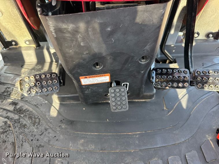 image for item EG5808 2021 Mahindra 6075 PST MFWD tractor