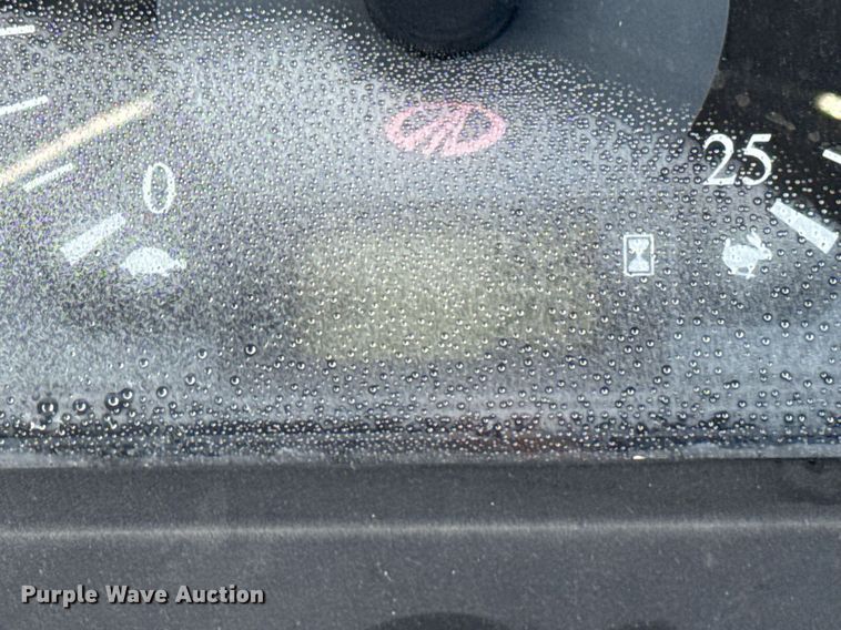 image for item EG5808 2021 Mahindra 6075 PST MFWD tractor