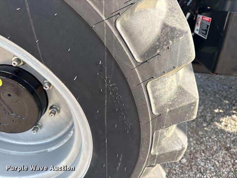 image for item EG5808 2021 Mahindra 6075 PST MFWD tractor