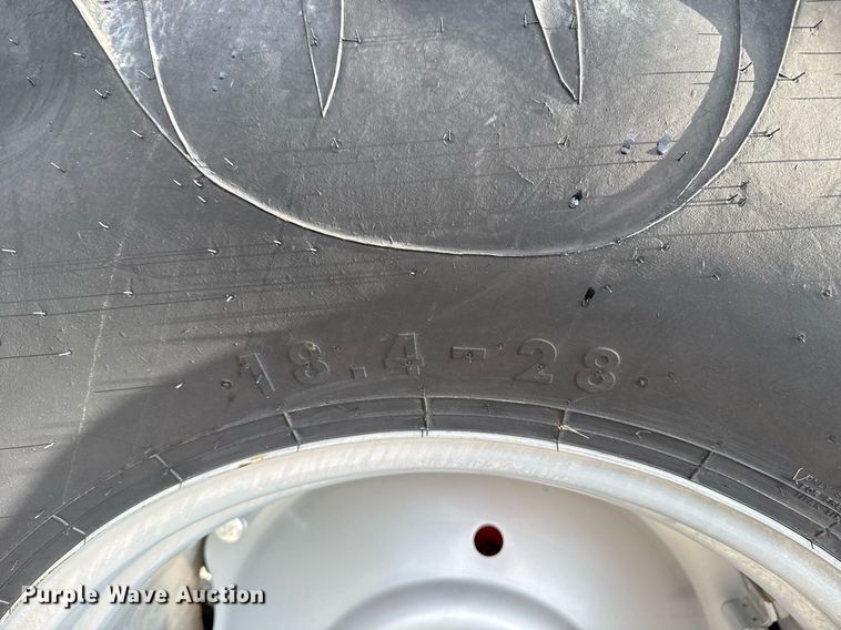 image for item EG5808 2021 Mahindra 6075 PST MFWD tractor