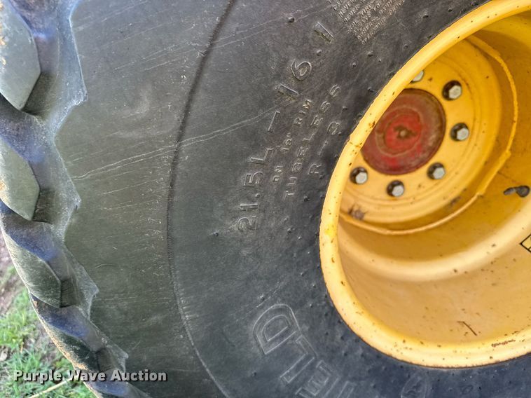 image for item EG6395 1992 New Holland 1118 swather / windrower