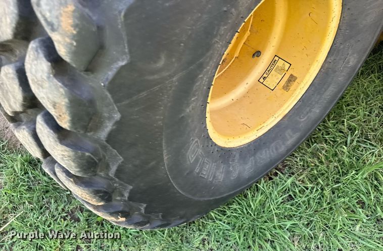 image for item EG6395 1992 New Holland 1118 swather / windrower