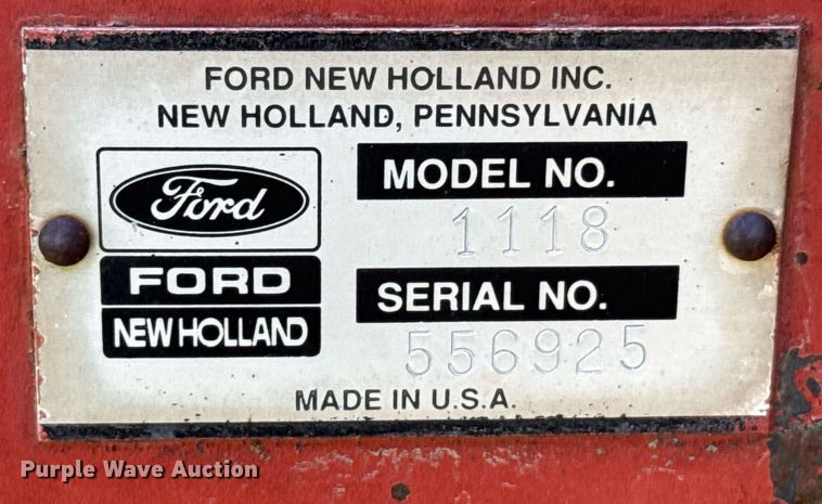 image for item EG6395 1992 New Holland 1118 swather / windrower