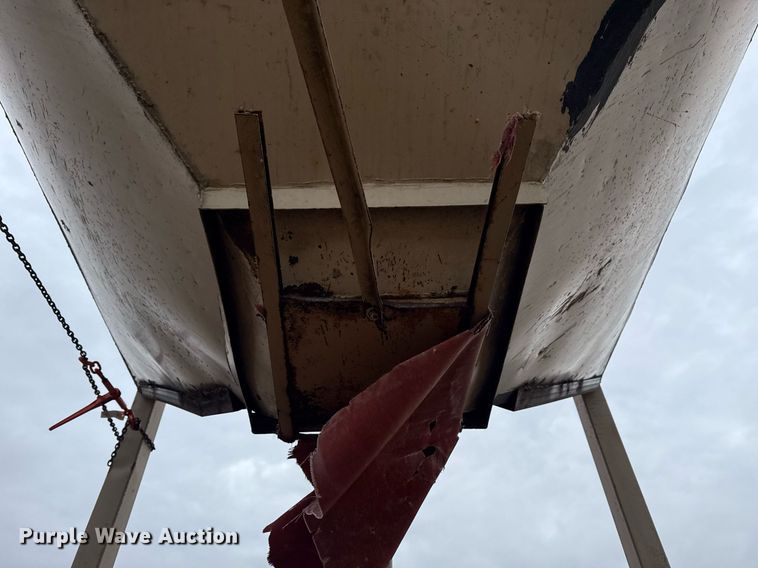 image for item EG8055 Grain bin