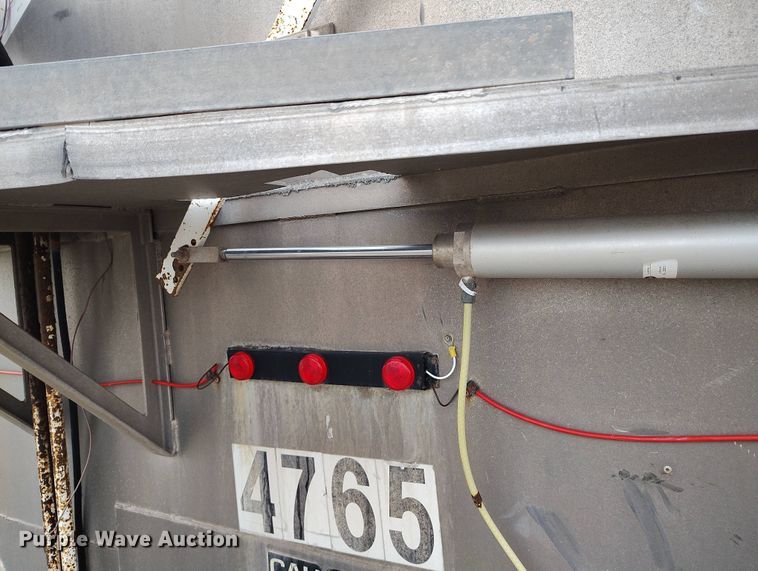 image for item EH0287 2000 Pinson feed delivery trailer