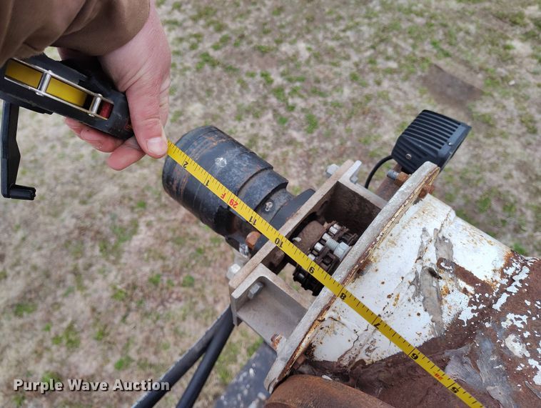 image for item EH0287 2000 Pinson feed delivery trailer