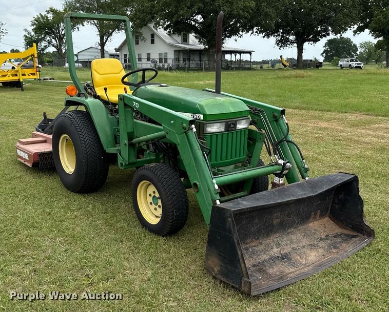 image for item EJ3679 2007 John Deere 790 MFWD tractor