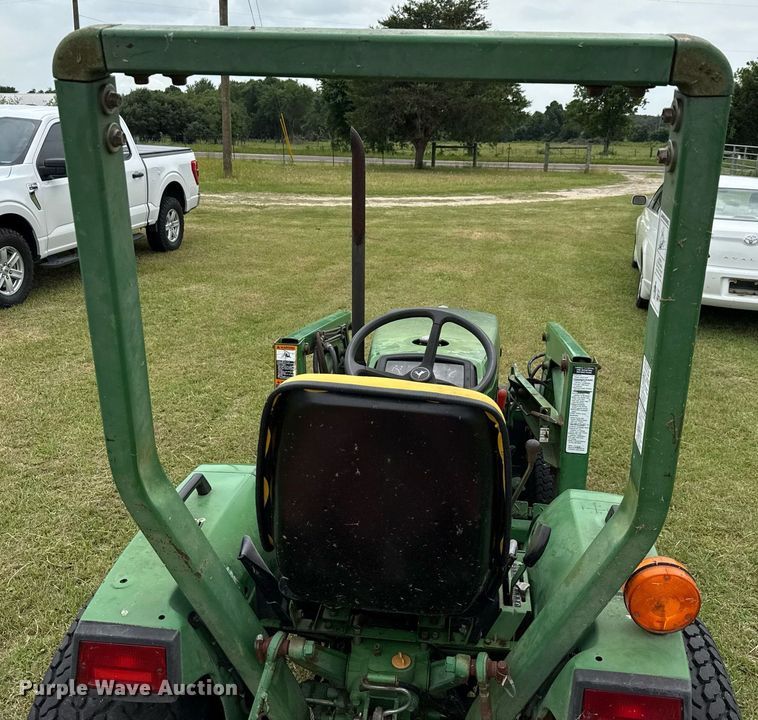 image for item EJ3679 2007 John Deere 790 MFWD tractor