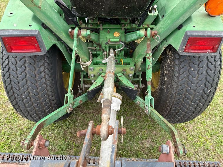 image for item EJ3679 2007 John Deere 790 MFWD tractor