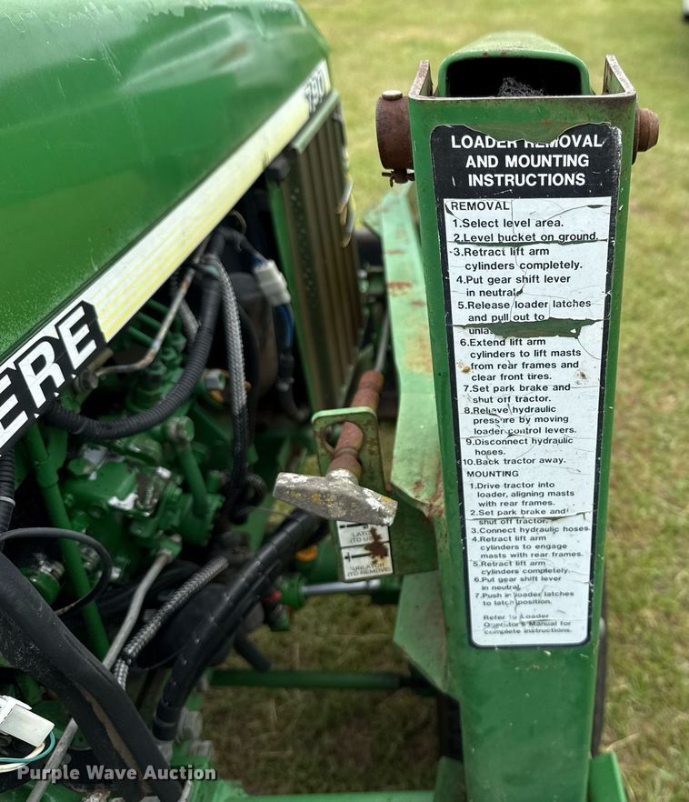 image for item EJ3679 2007 John Deere 790 MFWD tractor