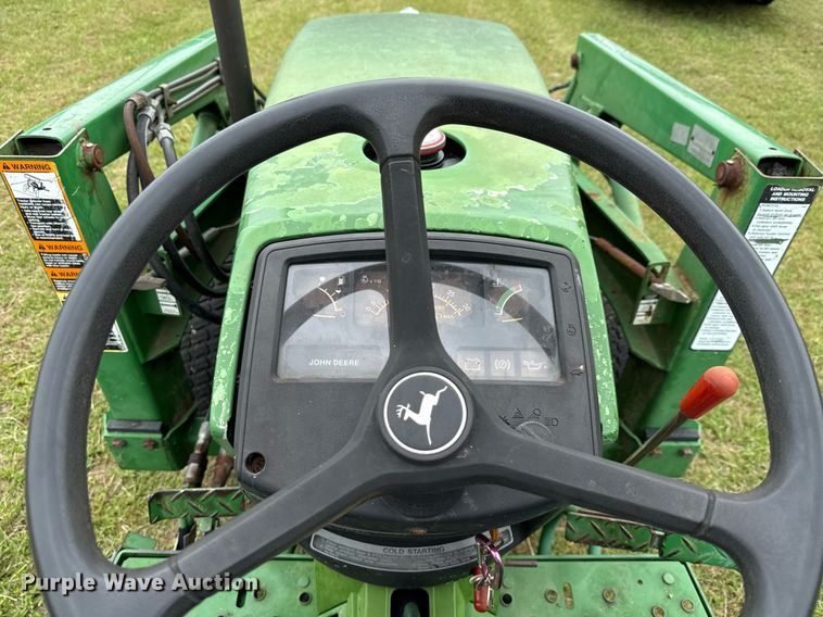 image for item EJ3679 2007 John Deere 790 MFWD tractor