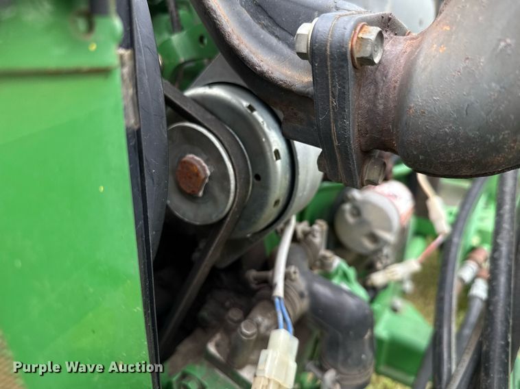 image for item EJ3679 2007 John Deere 790 MFWD tractor