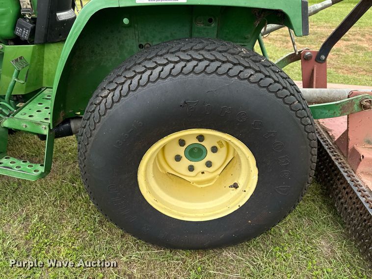 image for item EJ3679 2007 John Deere 790 MFWD tractor