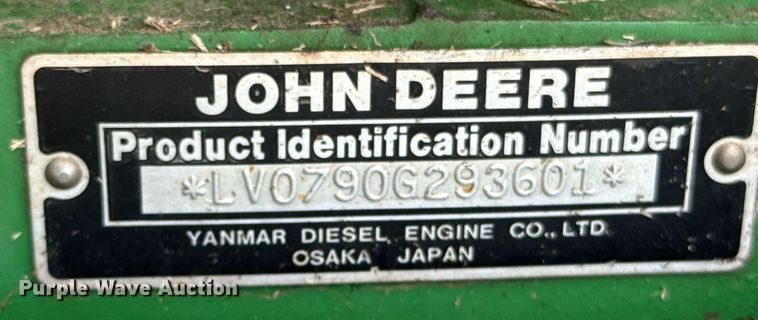 image for item EJ3679 2007 John Deere 790 MFWD tractor