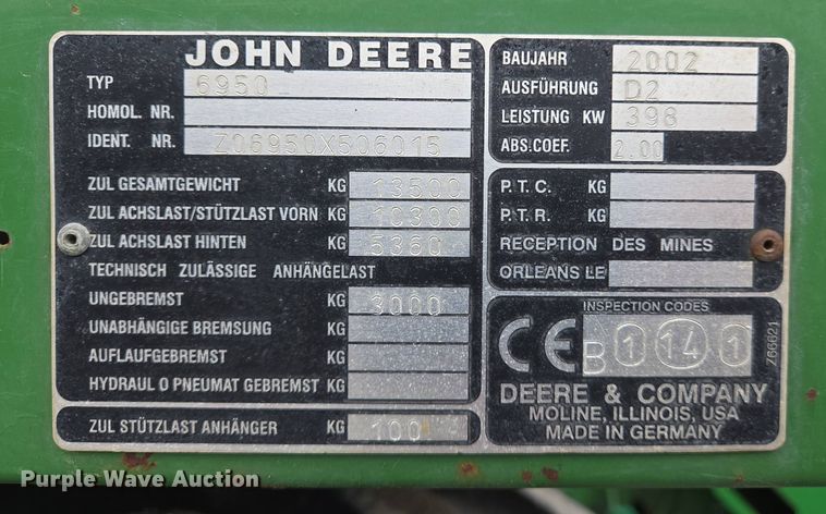 image for item EJ7473 2002 John Deere  6950 PRWD forage harvester
