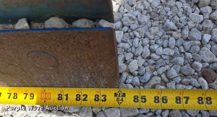 image for item EJ7512 2007 New Holland T2420 MFWD tractor