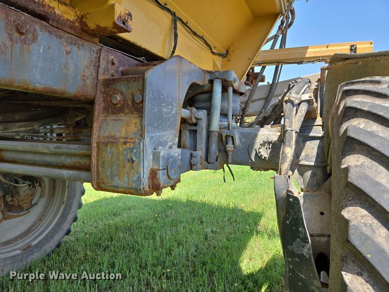 image for item EJ7533 2015 RoGator RG1100B spreader