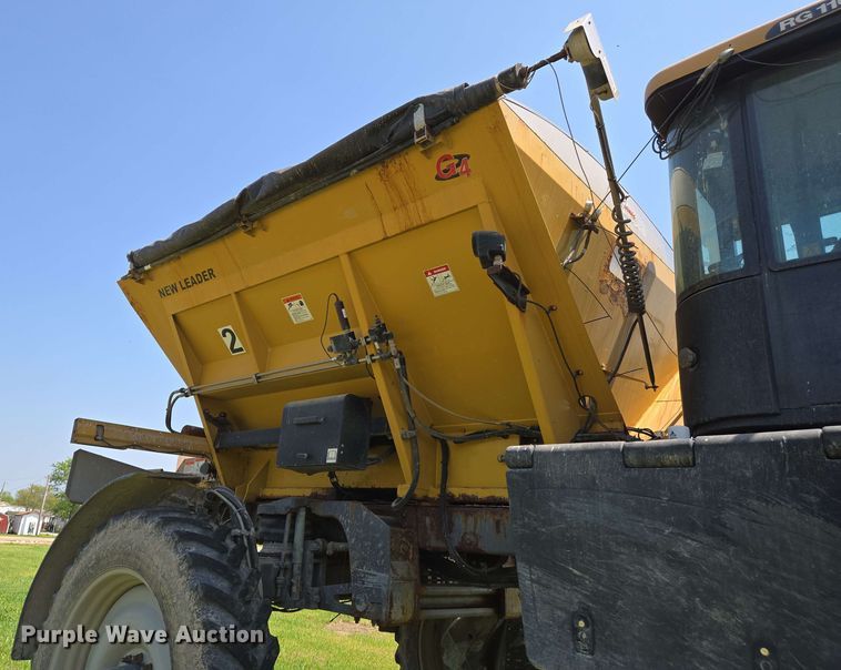 image for item EJ7533 2015 RoGator RG1100B spreader