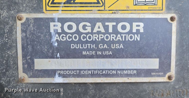 image for item EJ7533 2015 RoGator RG1100B spreader
