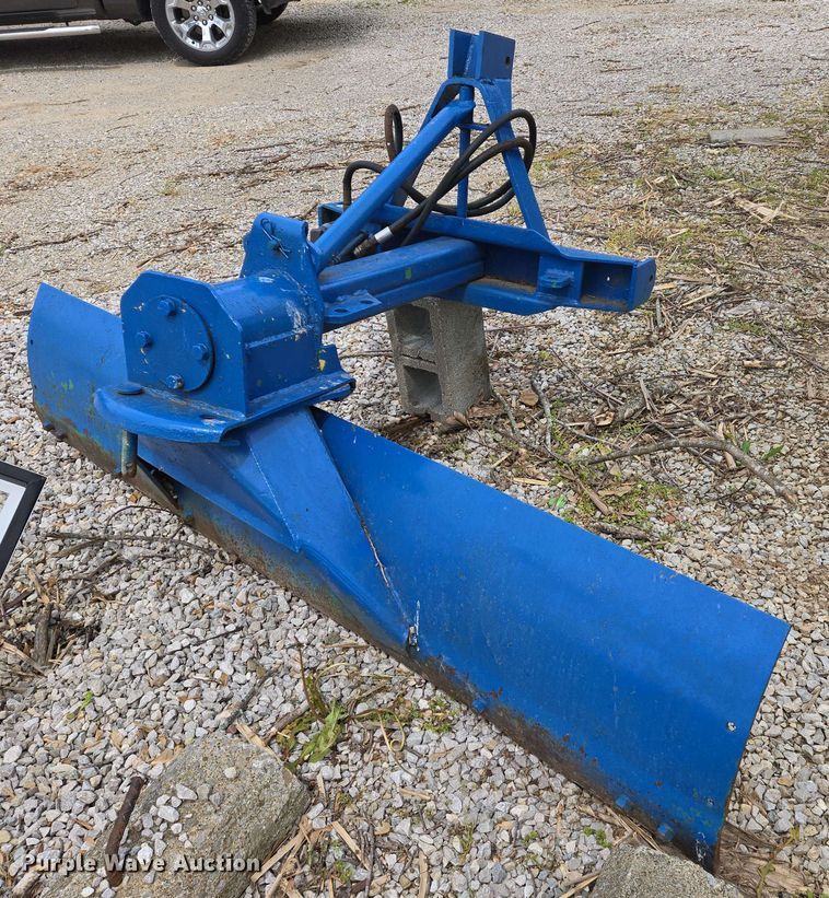 image for item EJ7547 Blade