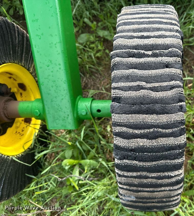 image for item EJ8695 John Deere batwing rotary mower