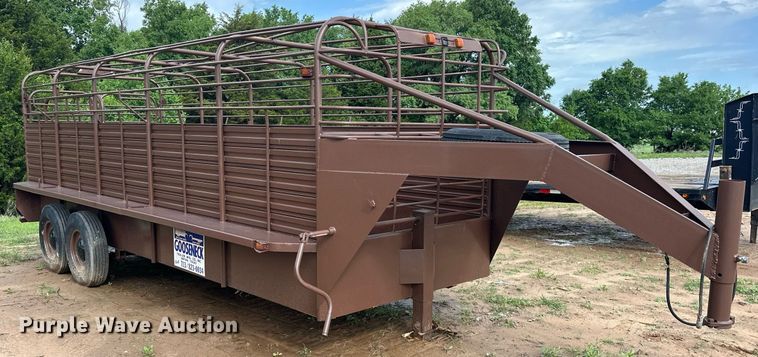 image for item EJ8696 Gooseneck Trailer  7820 livestock trailer