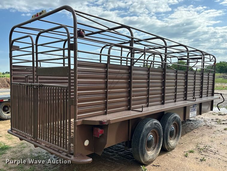image for item EJ8696 Gooseneck Trailer  7820 livestock trailer