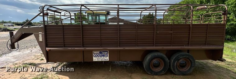 image for item EJ8696 Gooseneck Trailer  7820 livestock trailer