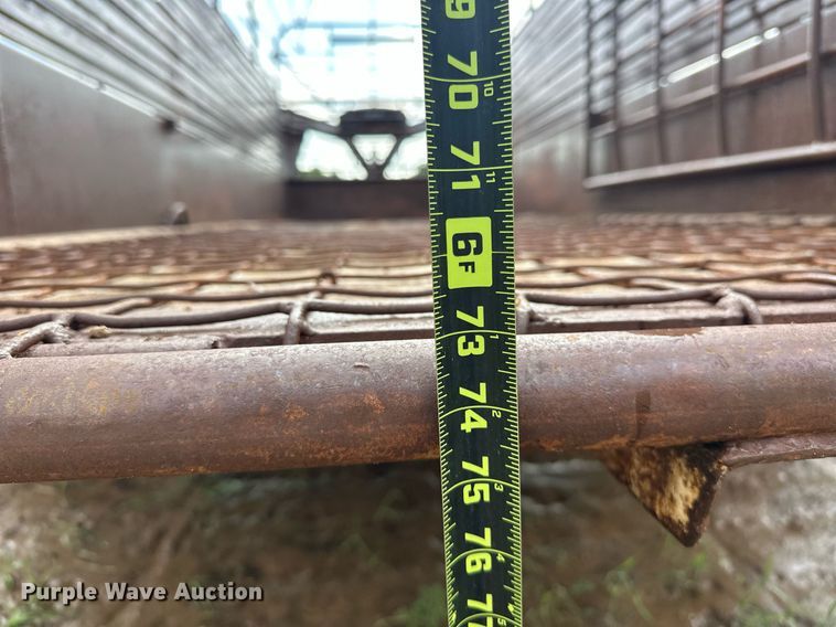 image for item EJ8696 Gooseneck Trailer  7820 livestock trailer