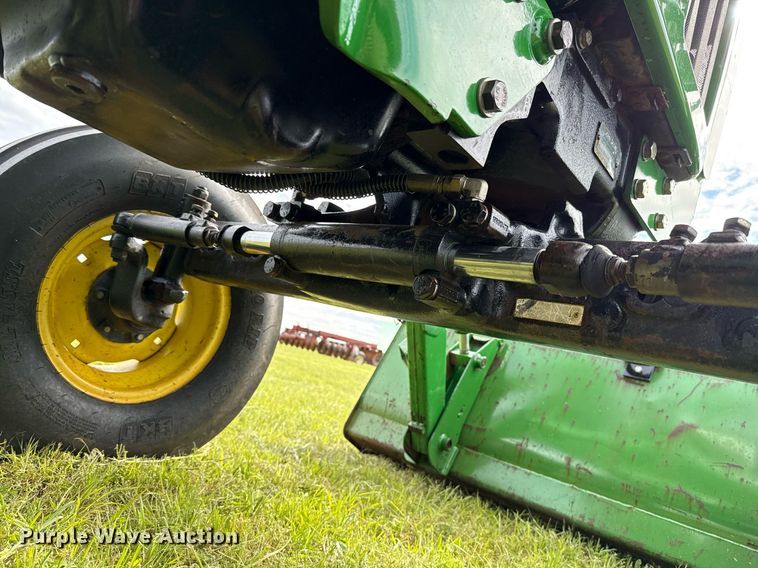 image for item EJ8759 2001 John Deere 5320 tractor