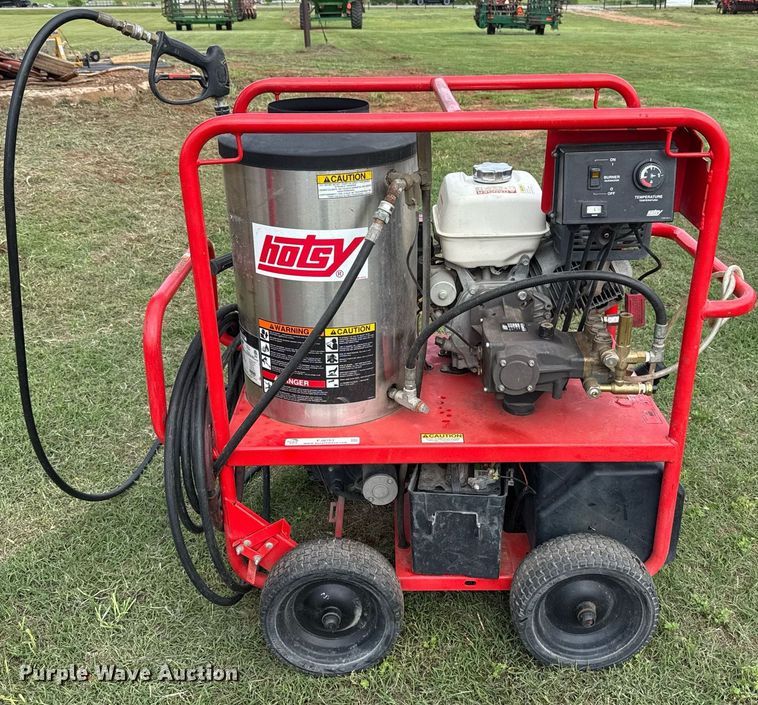 image for item EJ8761 Hotsy 1075SSE hot pressure washer