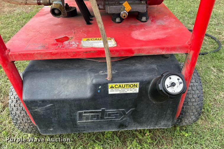 image for item EJ8761 Hotsy 1075SSE hot pressure washer