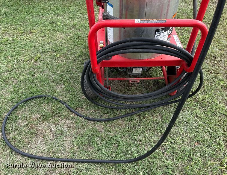image for item EJ8761 Hotsy 1075SSE hot pressure washer