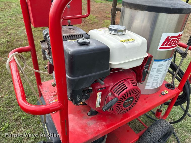 image for item EJ8761 Hotsy 1075SSE hot pressure washer