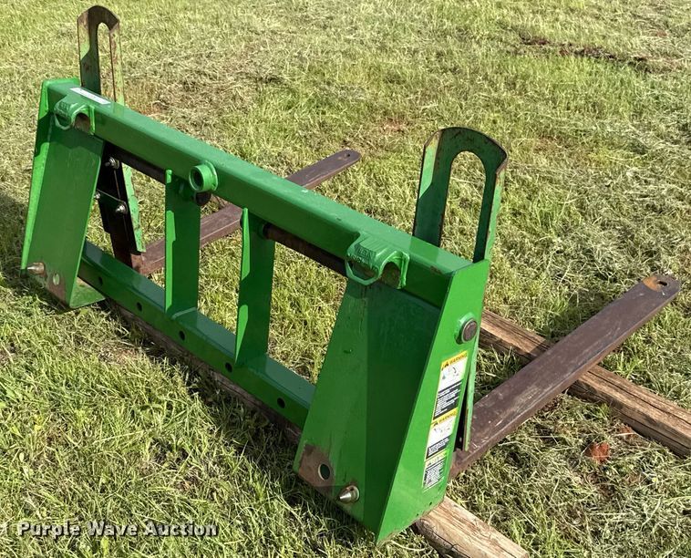 image for item EJ8762 John Deere forks