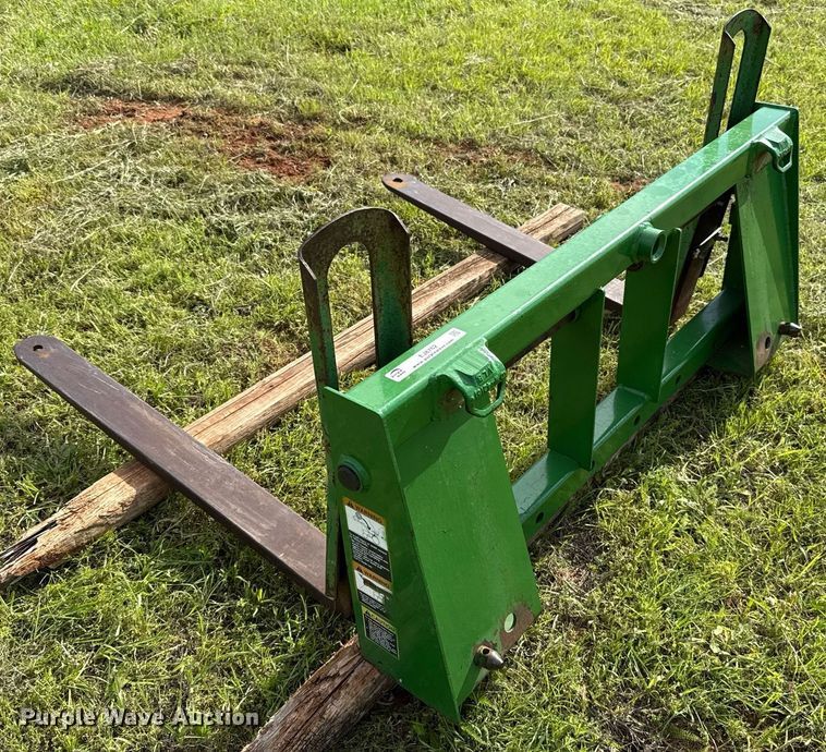image for item EJ8762 John Deere forks