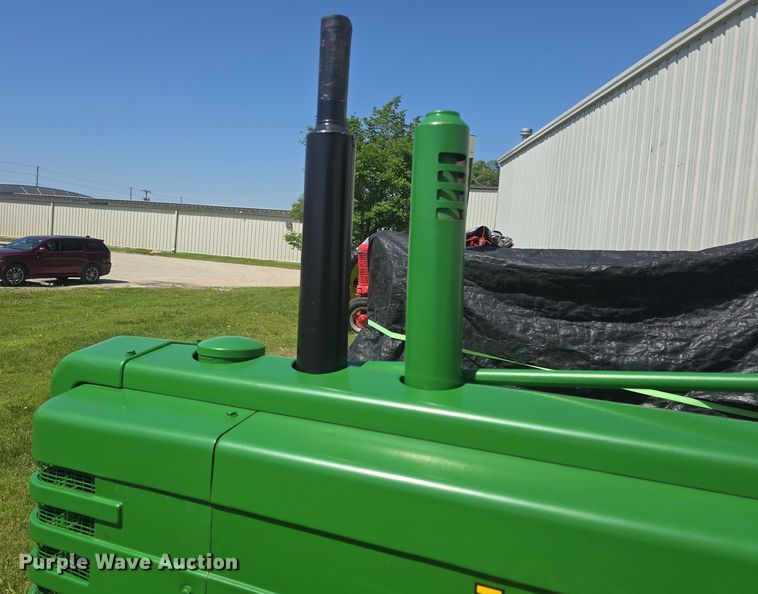 image for item EK2355 John Deere  B tractor