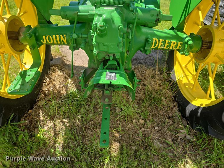 image for item EK2355 John Deere  B tractor