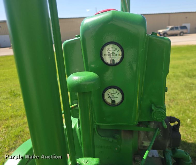 image for item EK2355 John Deere  B tractor