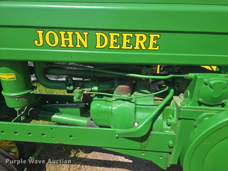 image for item EK2355 John Deere  B tractor