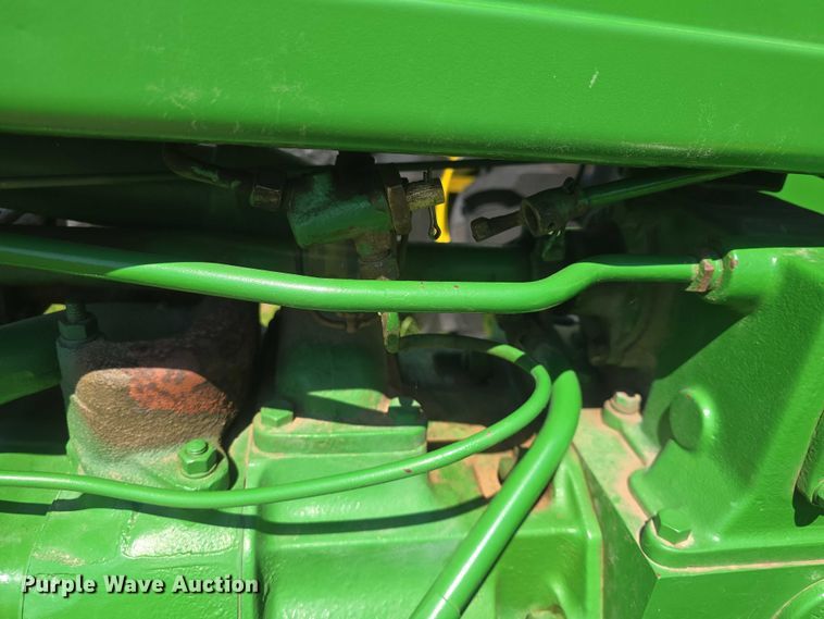 image for item EK2355 John Deere  B tractor
