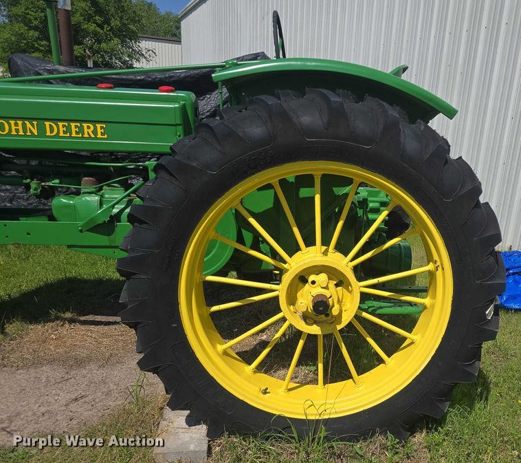 image for item EK2355 John Deere  B tractor