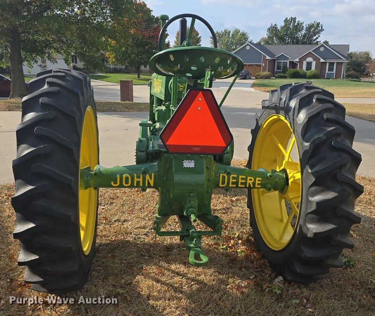 image for item EK2358 1937 John Deere  B tractor