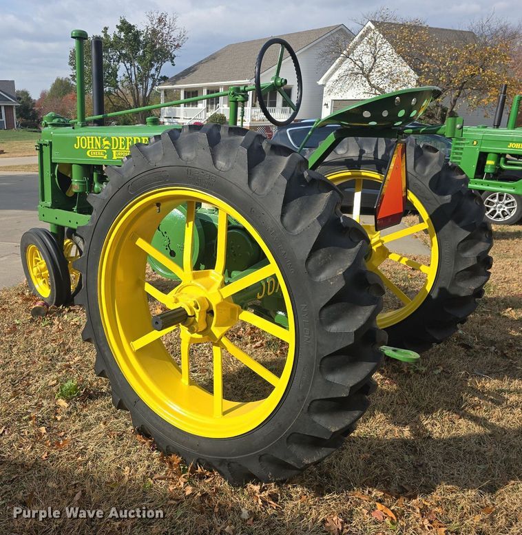 image for item EK2358 1937 John Deere  B tractor