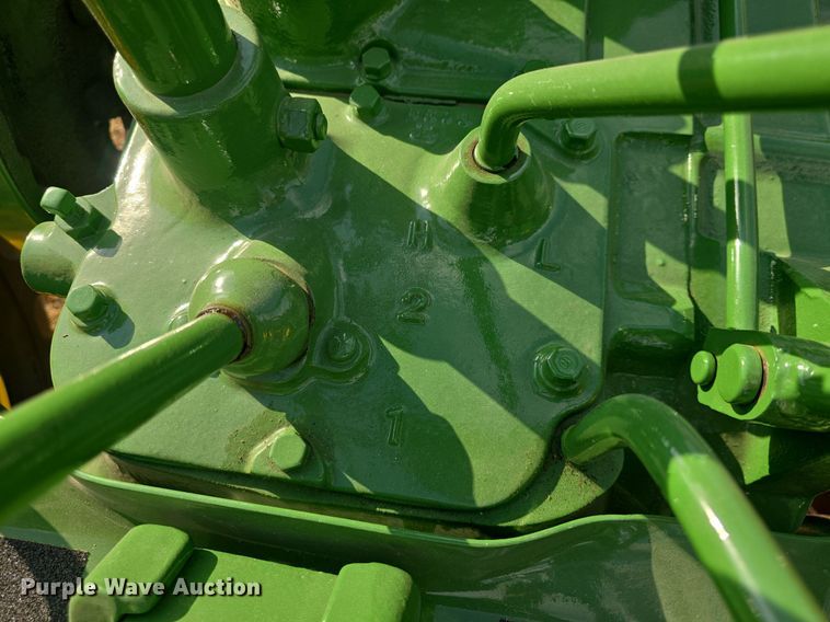 image for item EK2358 1937 John Deere  B tractor