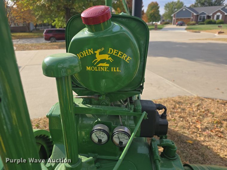 image for item EK2358 1937 John Deere  B tractor