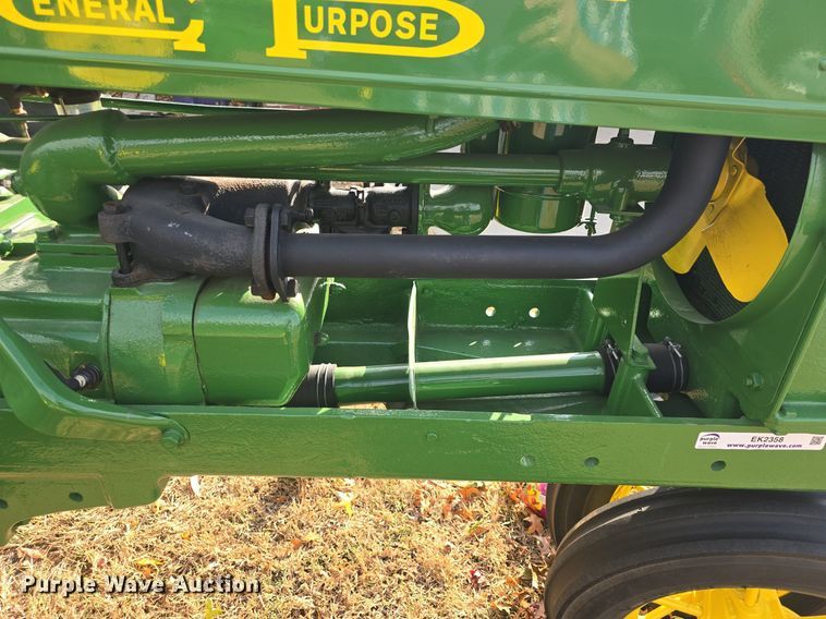 image for item EK2358 1937 John Deere  B tractor
