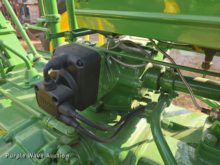 image for item EK2358 1937 John Deere  B tractor